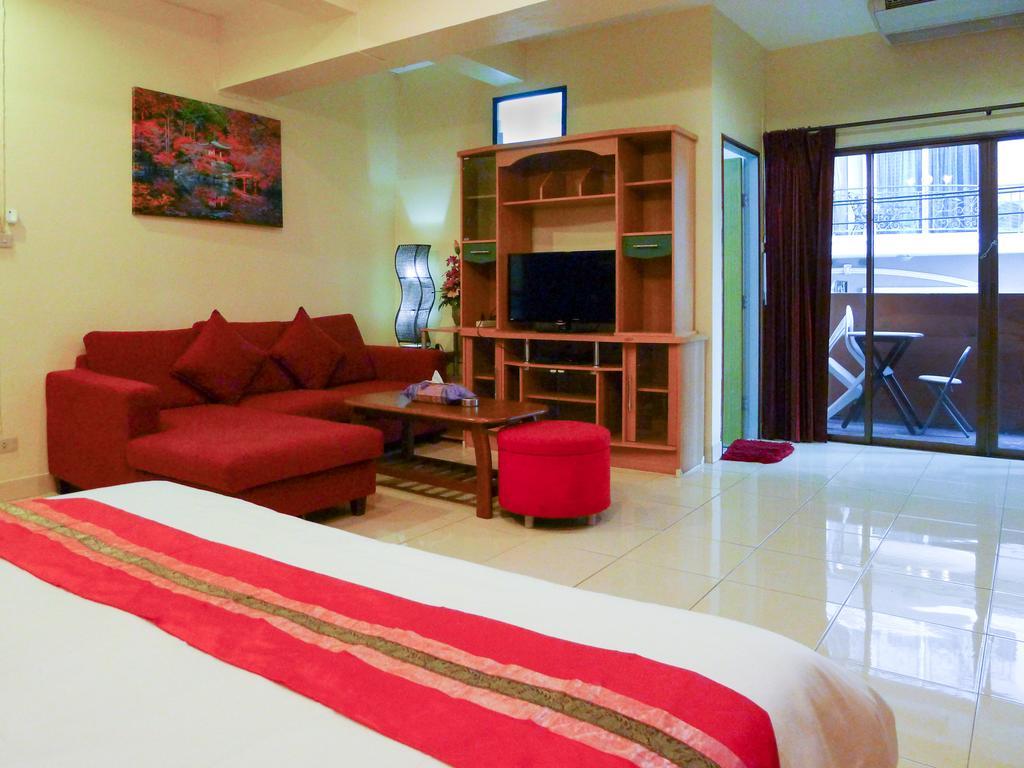 Metro Apartments Pattaya Exterior photo