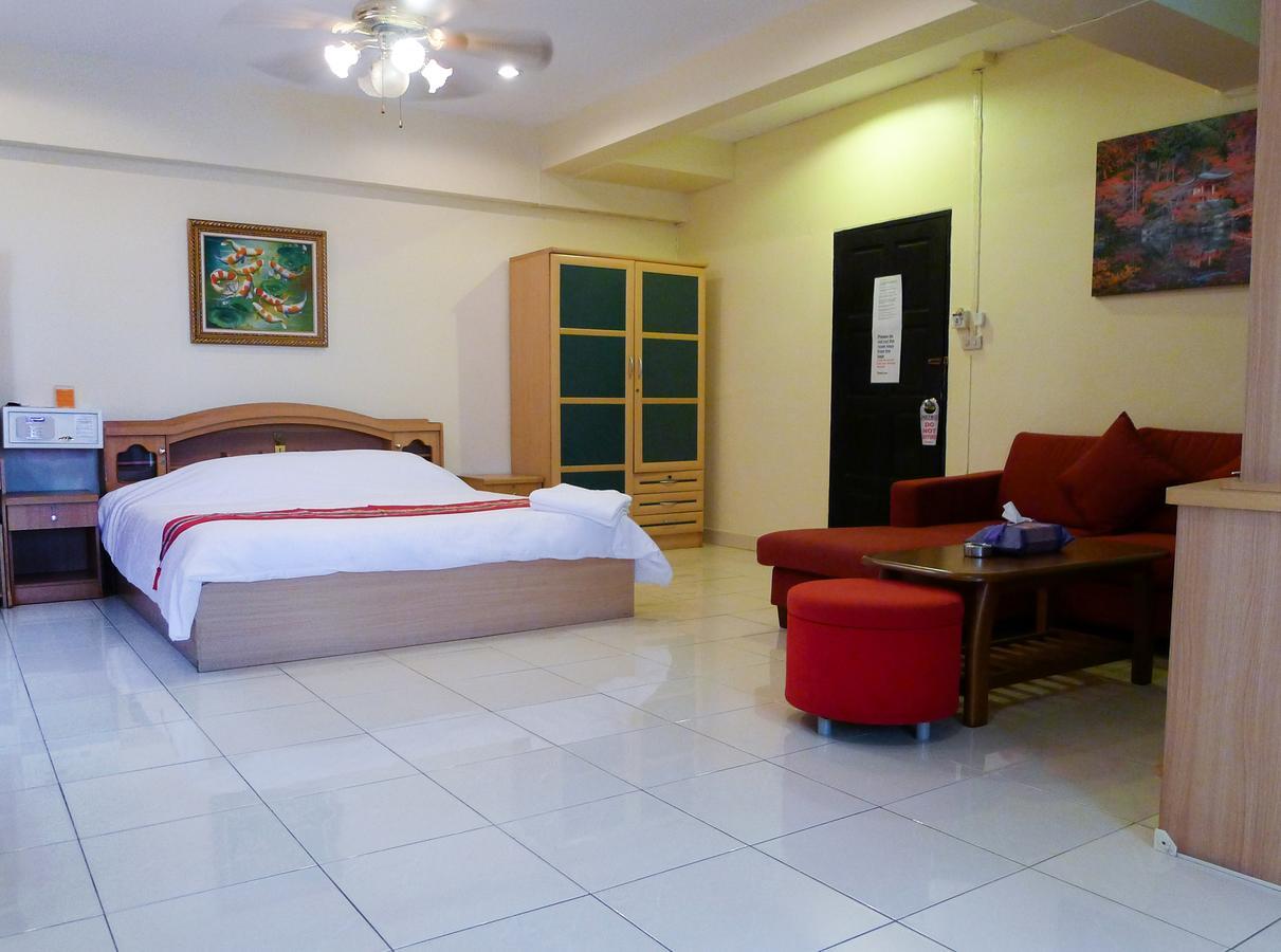 Metro Apartments Pattaya Exterior photo