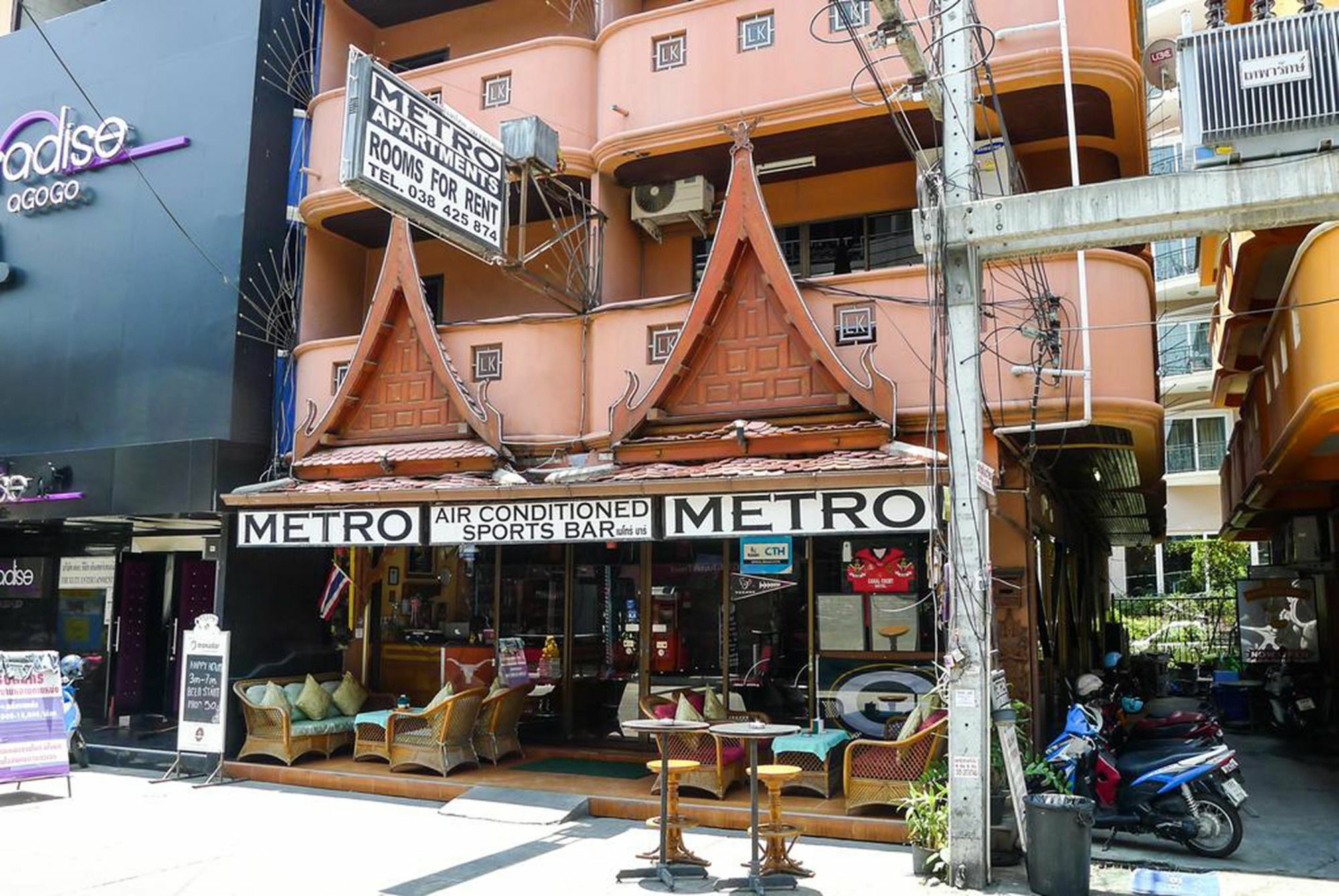 Metro Apartments Pattaya Exterior photo